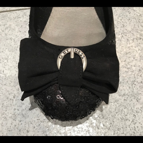 GUESS Sequins Flats (Pretty!) EUC - Picture 3 of 7